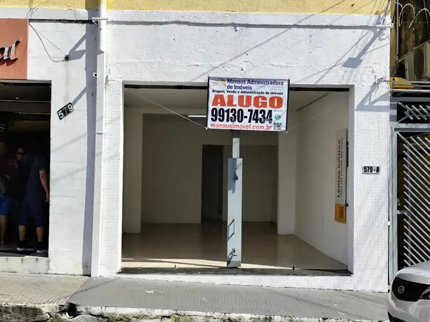 Centro - Rua Henrique Martins, 579  , Loja Térreo - Centro