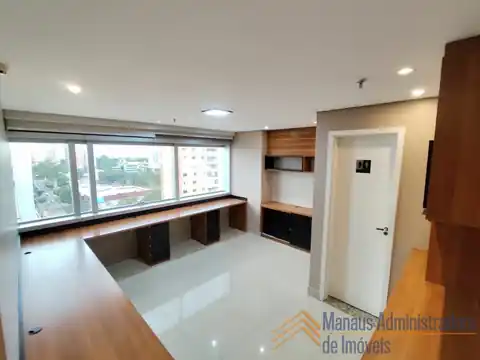 Sala Comercial para Alugar no Edifício The Place Business Center