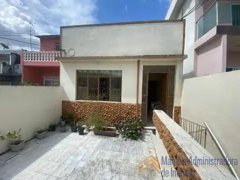 Av Ayrão, casa 1203 - Centro